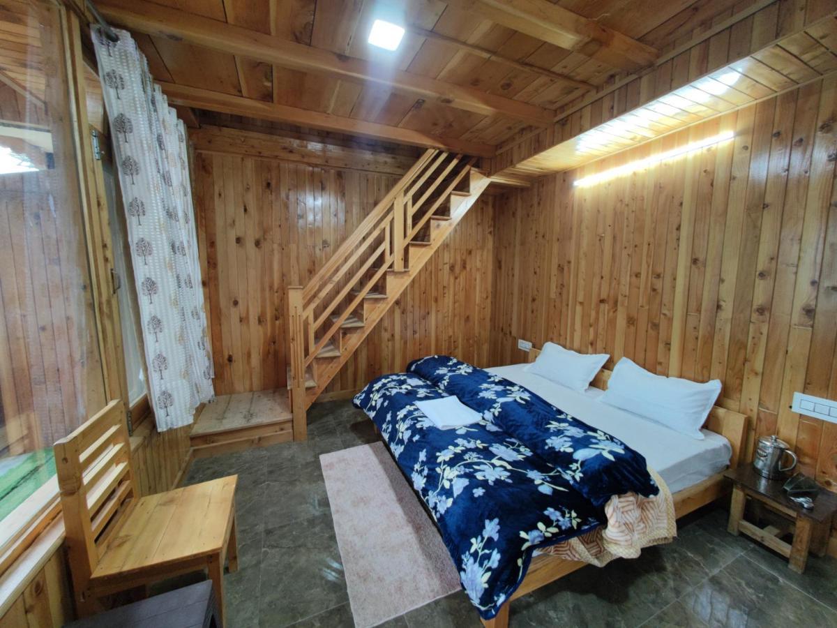 Freebird Nest 2 Stays & Cafe Jibhi Exteriér fotografie